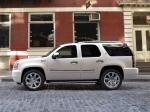 GMC Yukon Denali Hybrid 2009 года